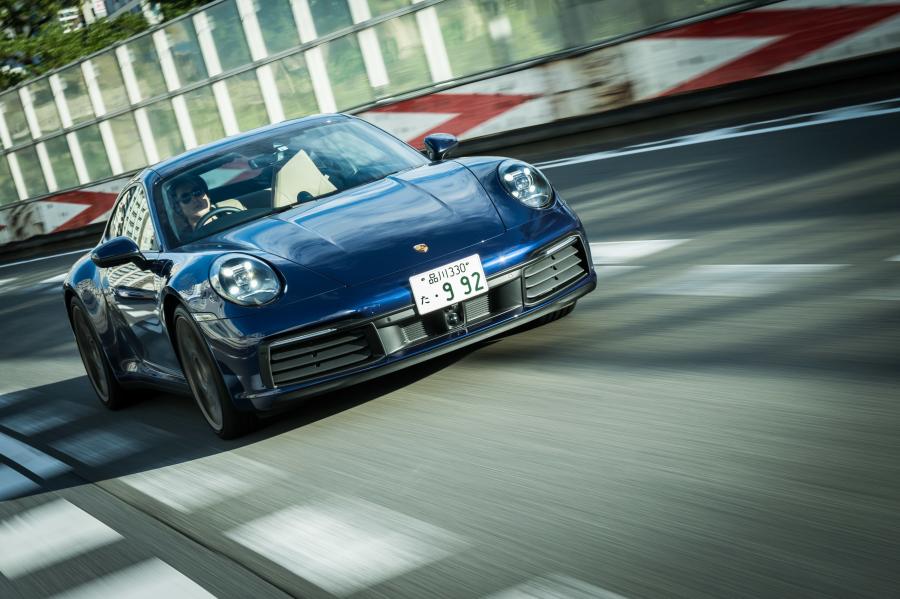  Porsche 911 Carrera 4S (992) 2019 года  (JP) (фото 13 из 24)